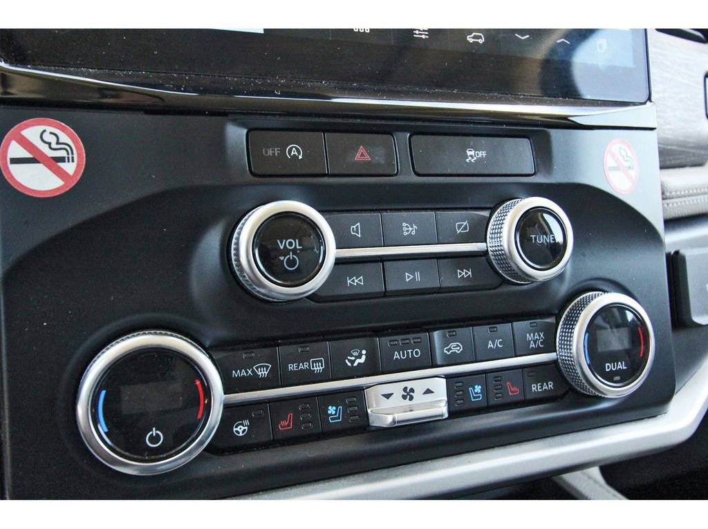 Used 2024 Ford Expedition Max Limited image 24