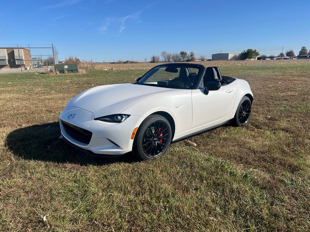 New 2025 MAZDA MX-5 Miata Club w/ Brembo/BBS Recaro Package image 2