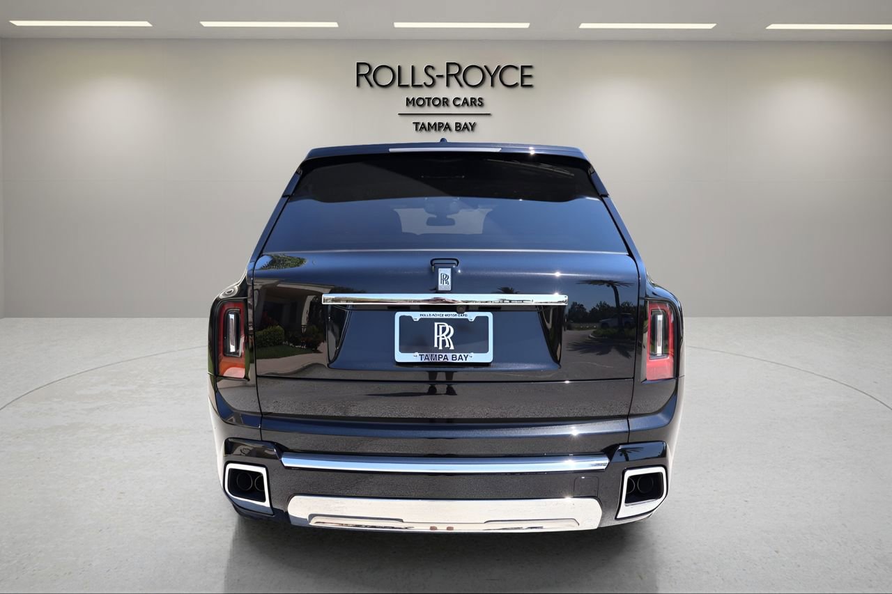 New 2026 Rolls-Royce Cullinan image 8