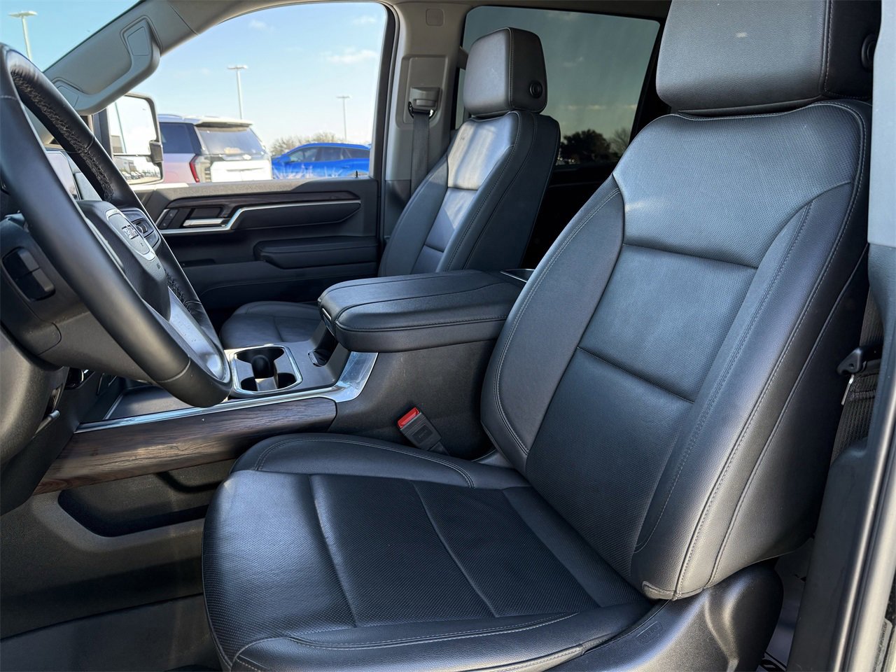 Used 2025 GMC Sierra 2500 SLT w/ Texas SLT Premium Package image 22