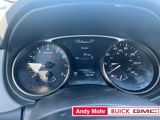 Used 2016 Nissan Rogue S FWD image 23