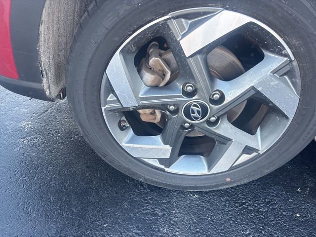 Used 2022 Hyundai Venue SEL image 5