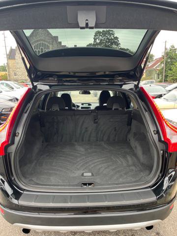 Used 2011 Volvo XC60 3.2 R-Design FWD image 17