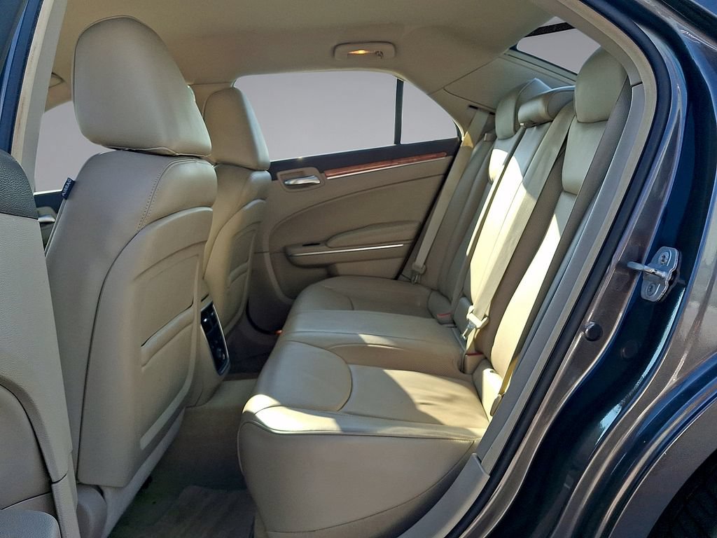 Used 2013 Chrysler 300 C w/ Light Group RWD image 26