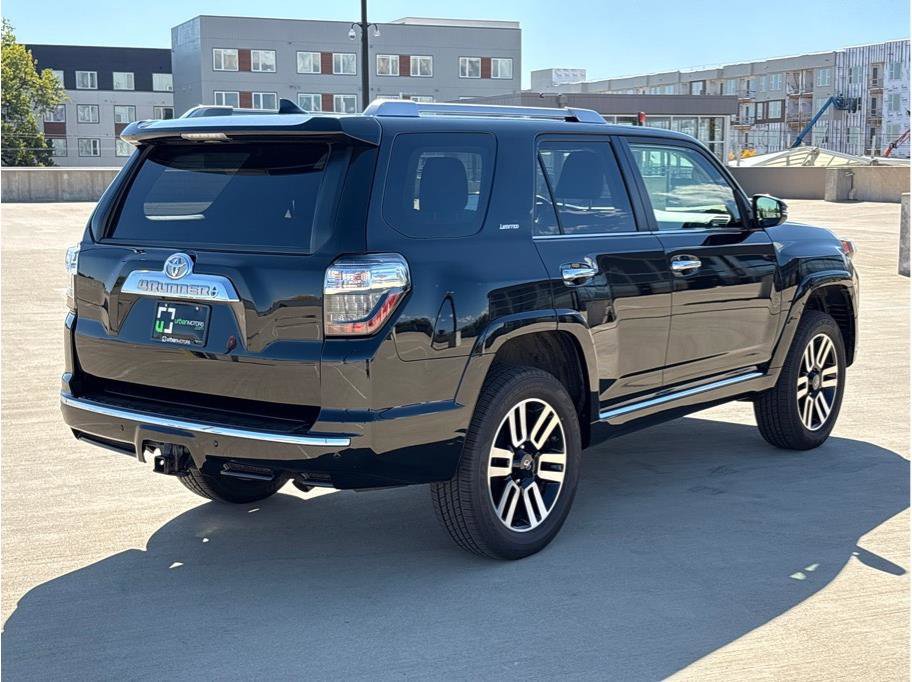 Used 2021 Toyota 4Runner Limited image 8