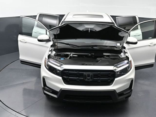 Certified 2025 Honda Ridgeline RTL image 60
