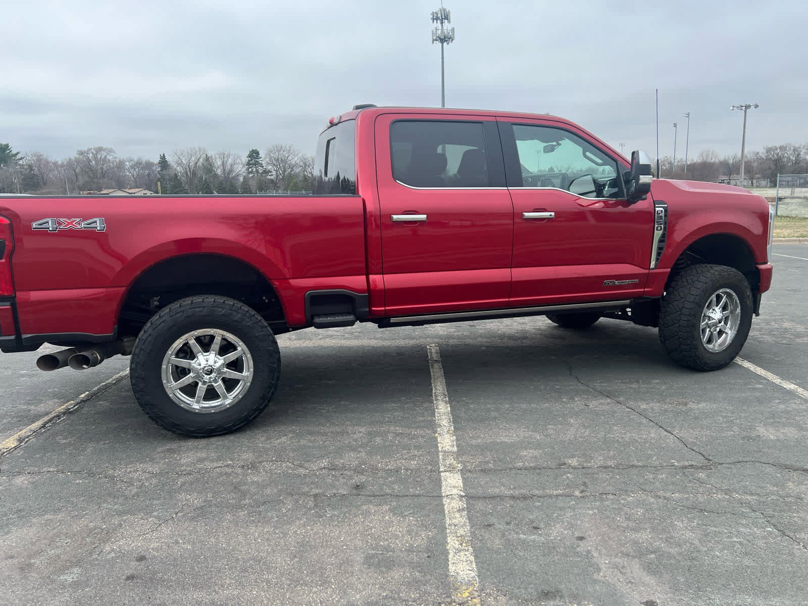 Used 2024 Ford F350 Platinum image 6