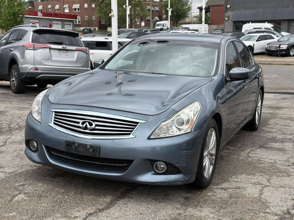 Used 2010 INFINITI G37 Journey w/ Premium Pkg image 3