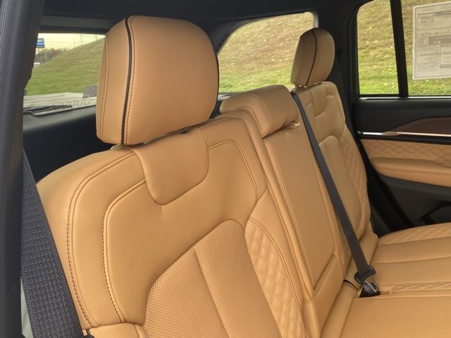 New 2025 Jeep Grand Cherokee Summit w/ Adv Protech Group IV image 35