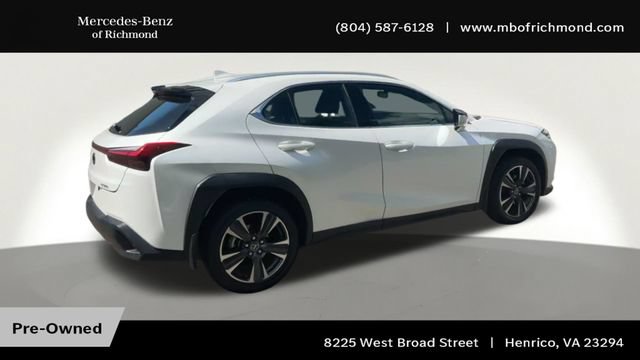 Used 2019 Lexus UX 200 w/ Accessory Package FWD image 2