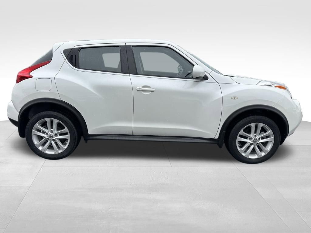 Used 2014 Nissan Juke S image 6
