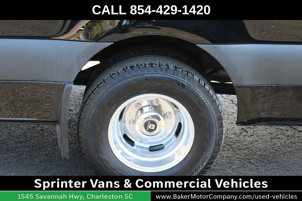 Used 2019 Mercedes-Benz Sprinter 3500 image 25