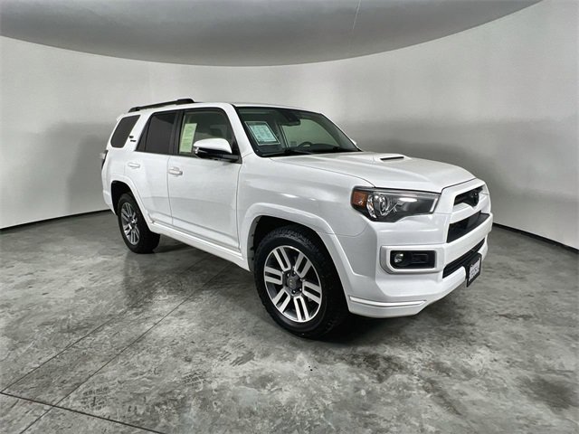 Used 2022 Toyota 4Runner TRD Sport image 2