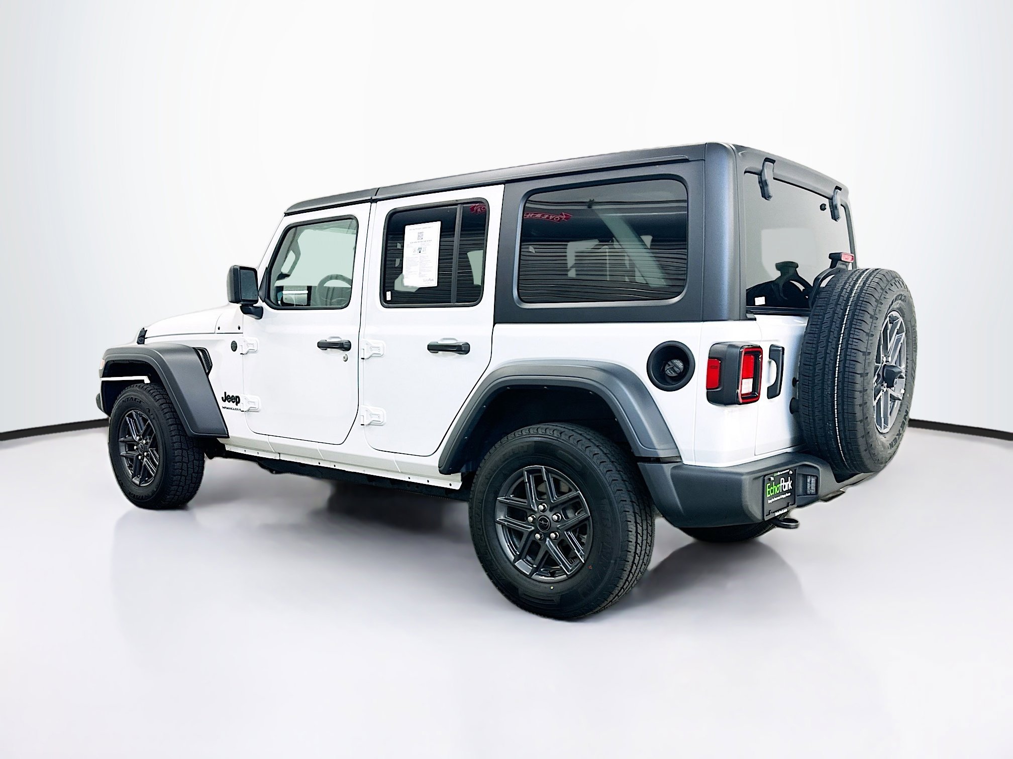 Used 2025 Jeep Wrangler Sport S image 5