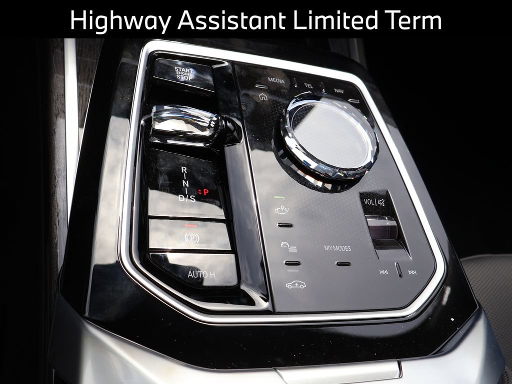 New 2026 BMW 760i xDrive w/ Executive Package AWD/4WD image 15