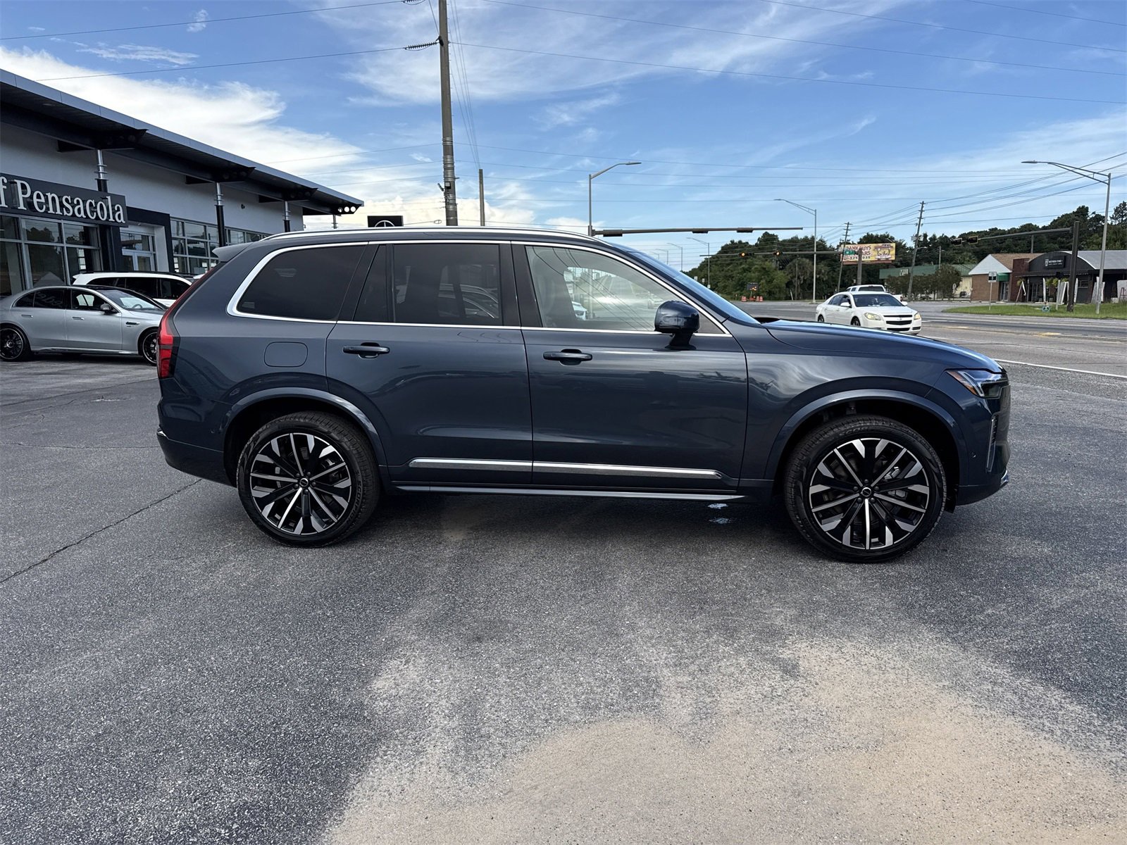 New 2026 Volvo XC90 B5 Plus image 6