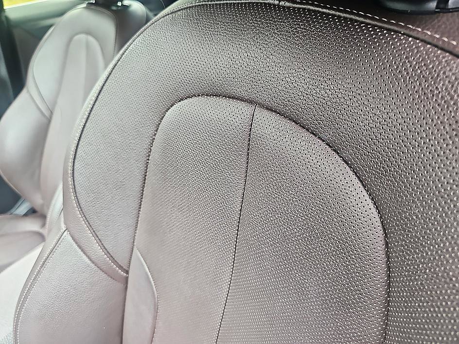 Used 2020 BMW X1 sDrive28i w/ Premium Package FWD image 15
