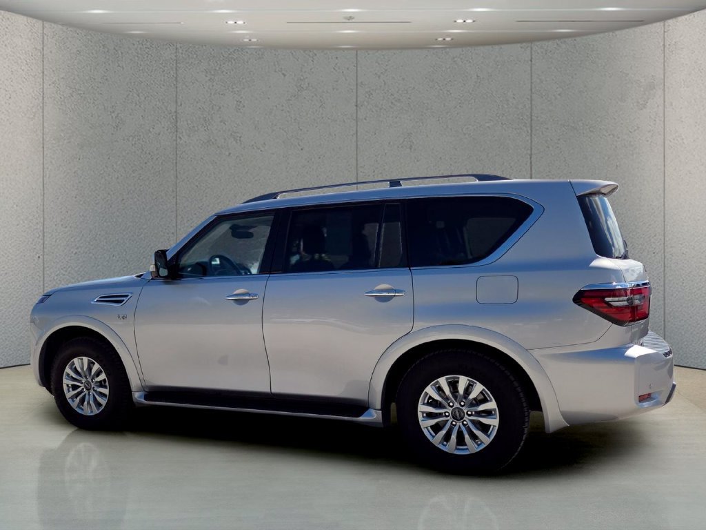 Used 2021 Nissan Armada SV RWD image 9