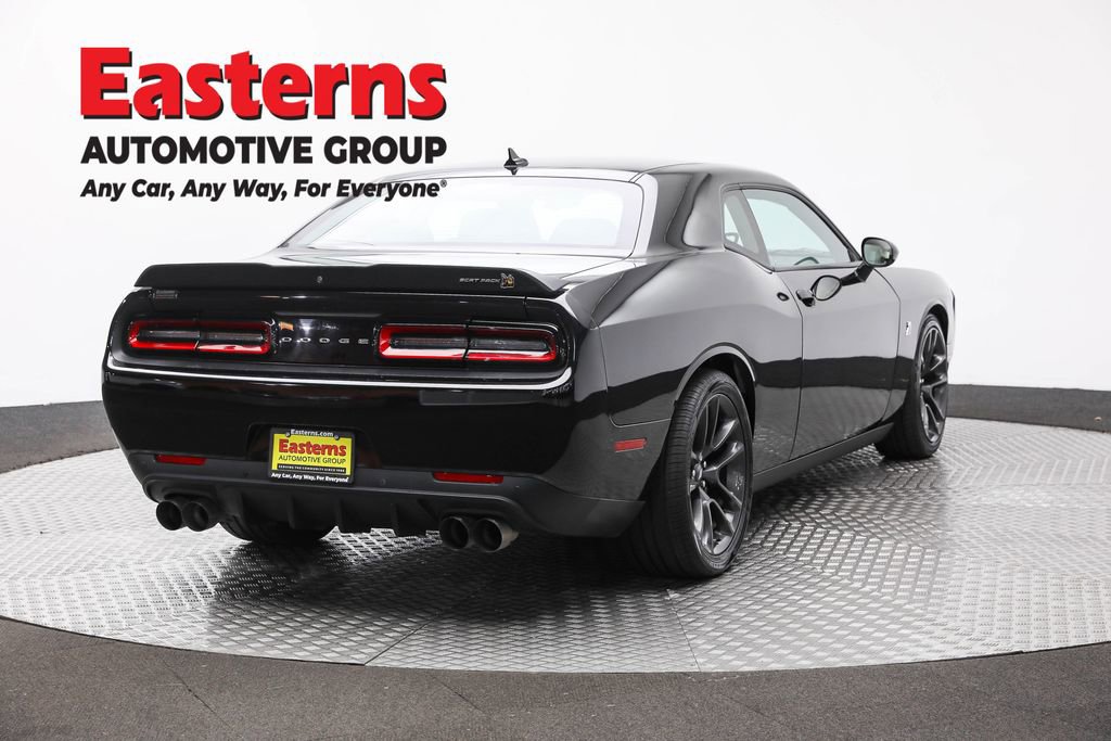 Used 2021 Dodge Challenger R/T Scat Pack RWD image 5