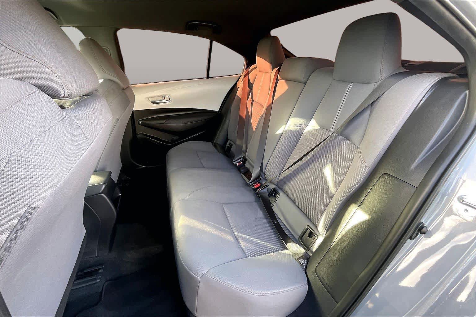 Used 2022 Toyota Corolla SE w/ Carpet Mat Package (TMS) FWD image 20