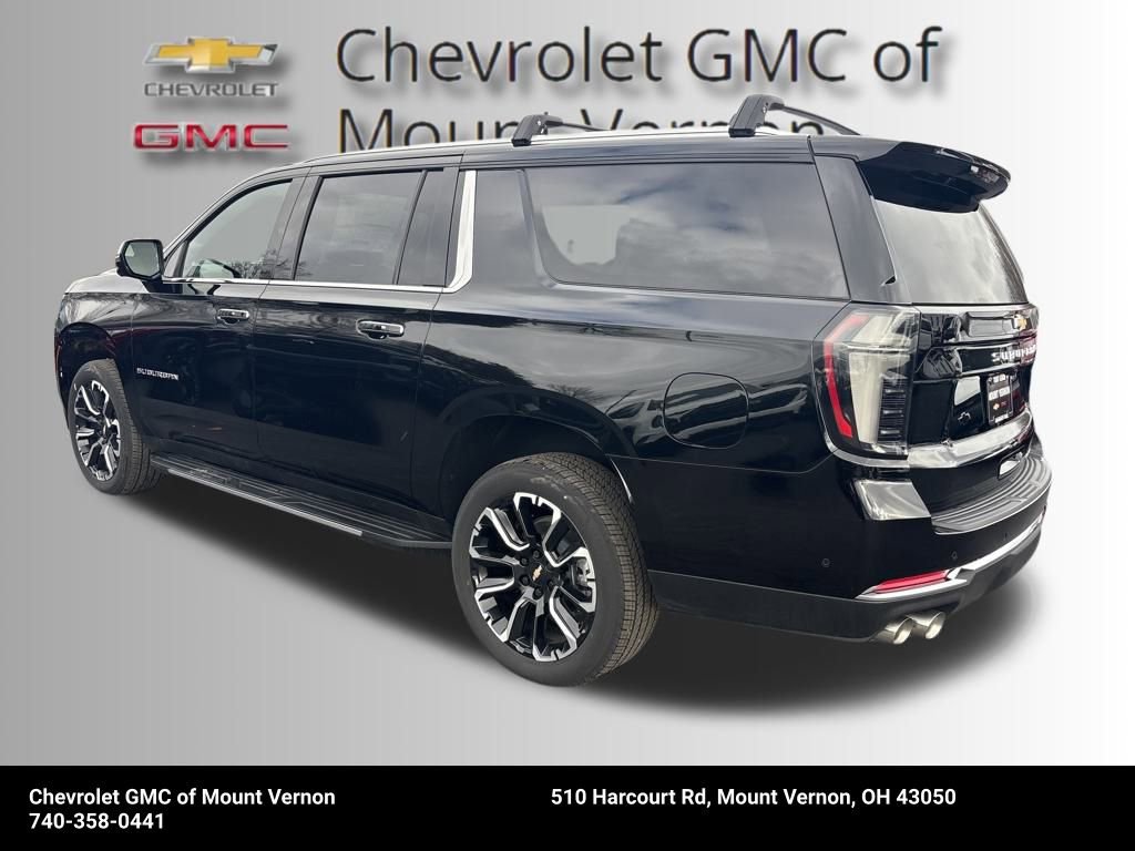 New 2025 Chevrolet Suburban Premier image 3