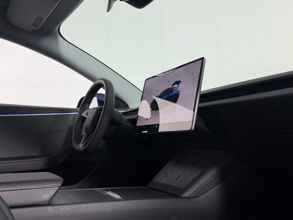 Used 2025 Tesla Model 3 Long Range RWD image 29