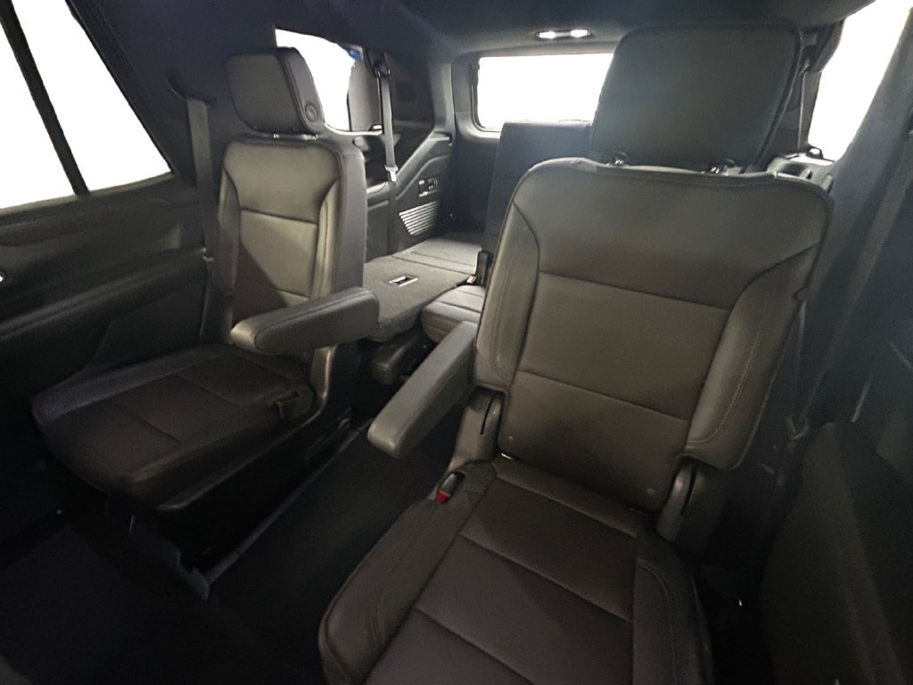 Used 2023 Chevrolet Tahoe High Country w/ LPO, Illumination Package AWD/4WD image 14