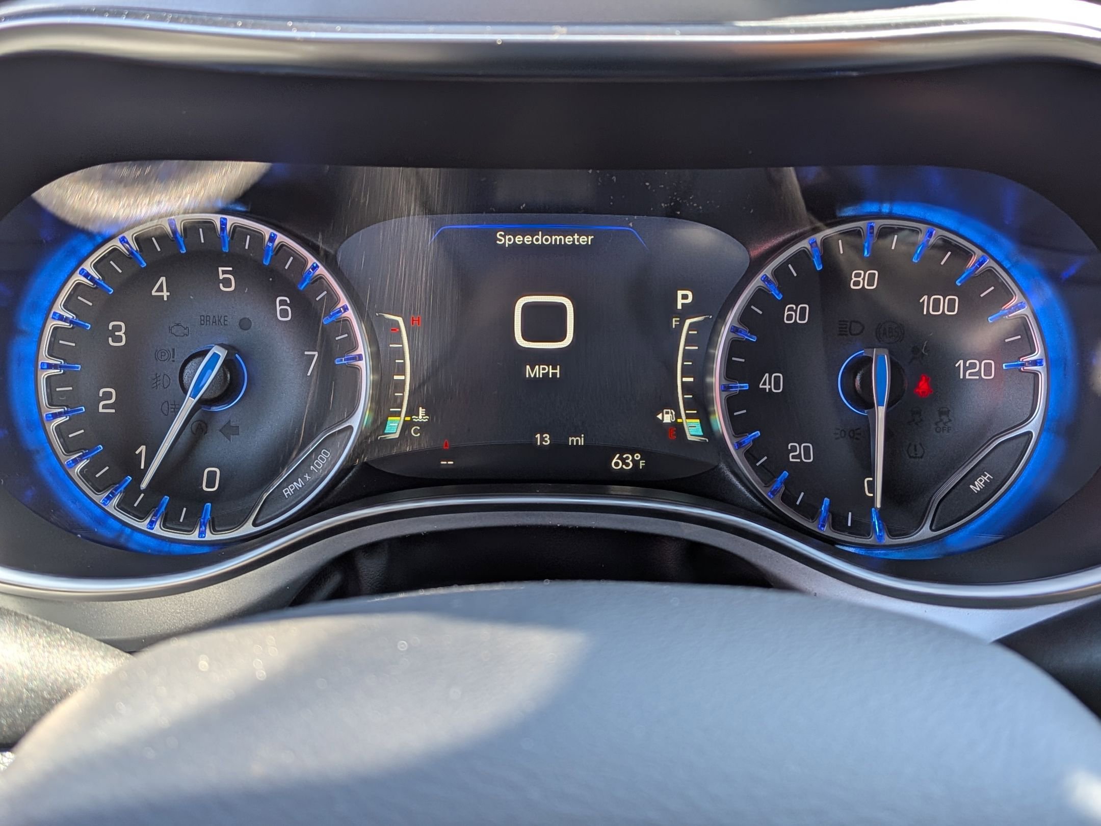 New 2026 Chrysler Pacifica Limited w/ Trailer Tow Group image 10