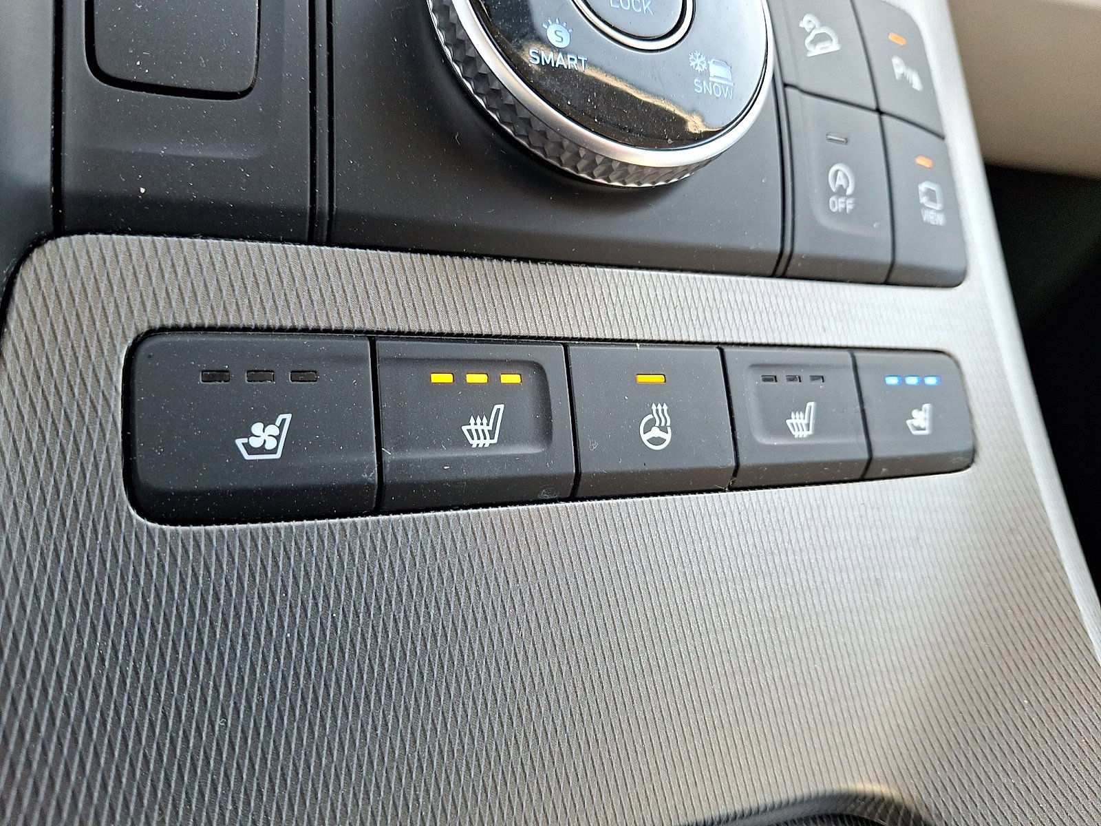 Used 2022 Hyundai Palisade Calligraphy image 27