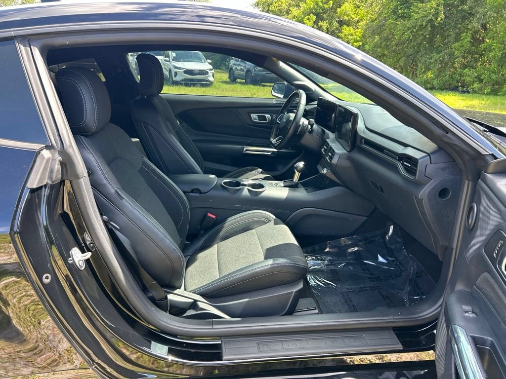 Used 2024 Ford Mustang GT RWD image 37