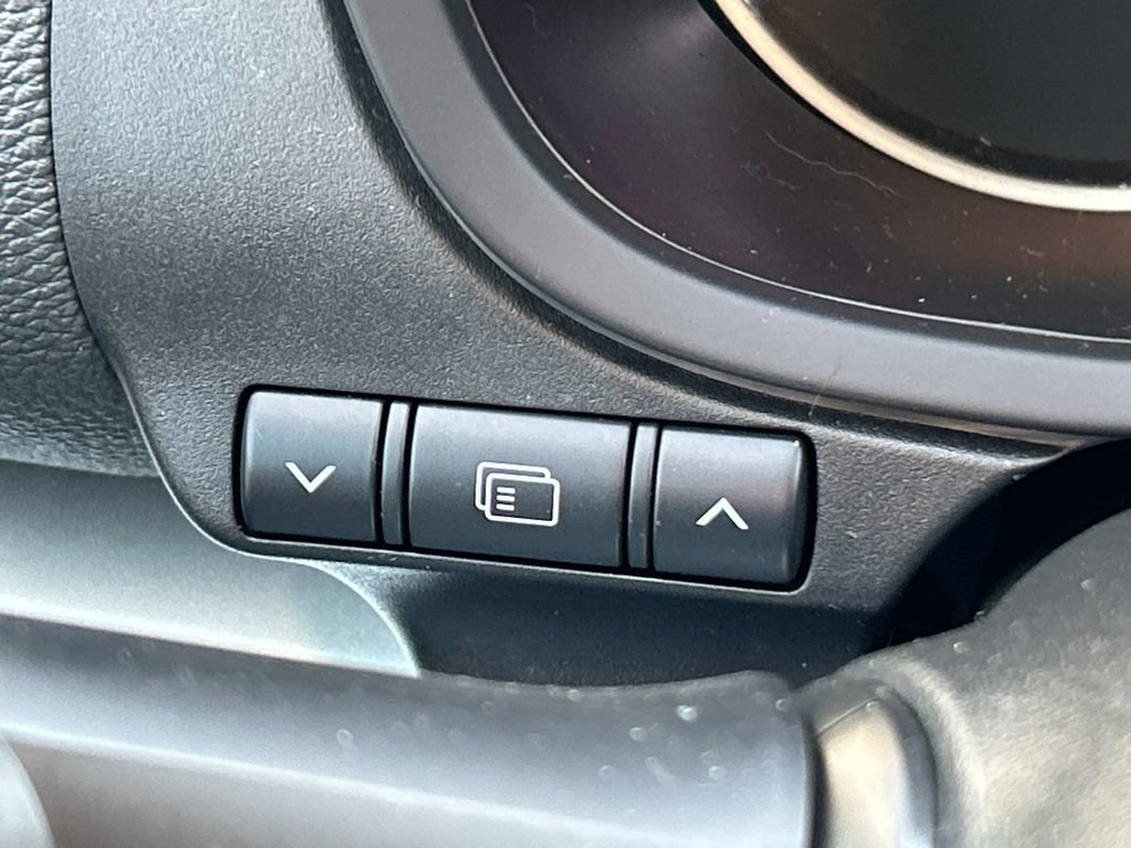 Used 2024 Mitsubishi Eclipse Cross LE AWD/4WD image 29