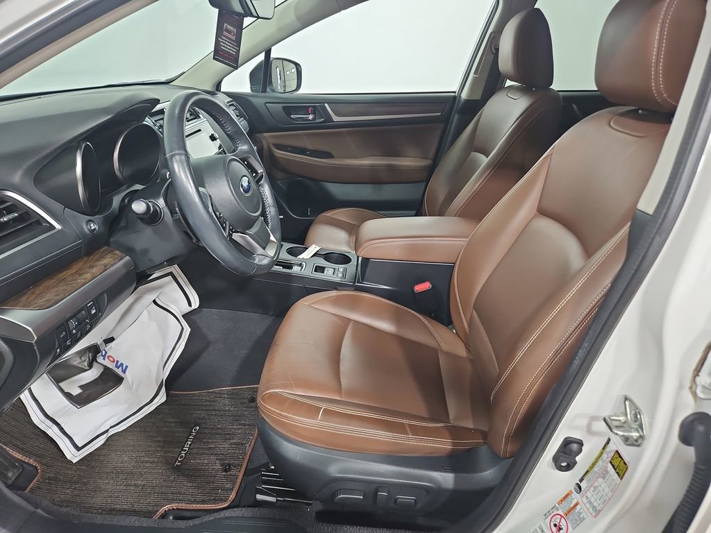 Used 2019 Subaru Outback 2.5i Touring AWD/4WD image 10