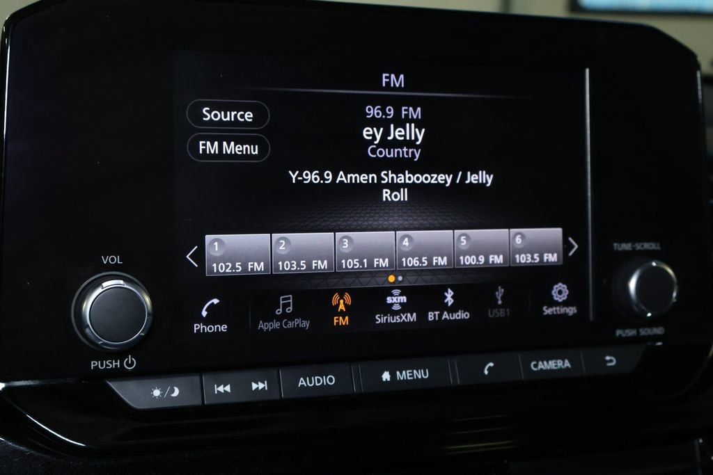 Used 2024 Nissan Pathfinder SV image 28