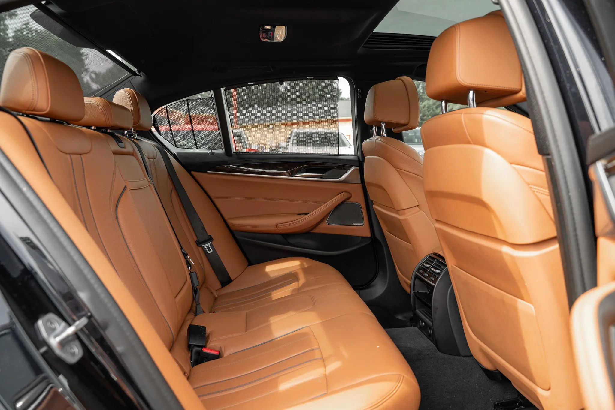 Used 2019 BMW M550i xDrive w/ Premium Package AWD/4WD image 13