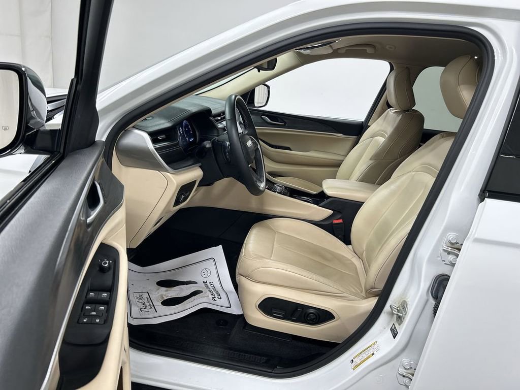 Certified 2021 Jeep Grand Cherokee L Limited image 9