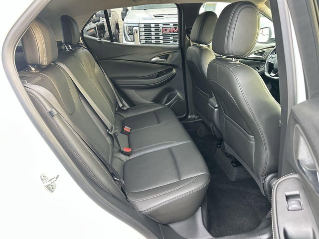 Used 2024 Buick Encore GX Sport Touring image 24