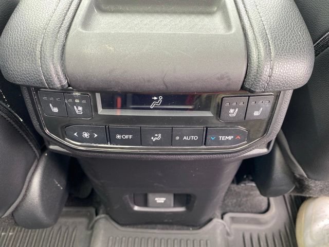 Certified 2024 Toyota Grand Highlander AWD image 27