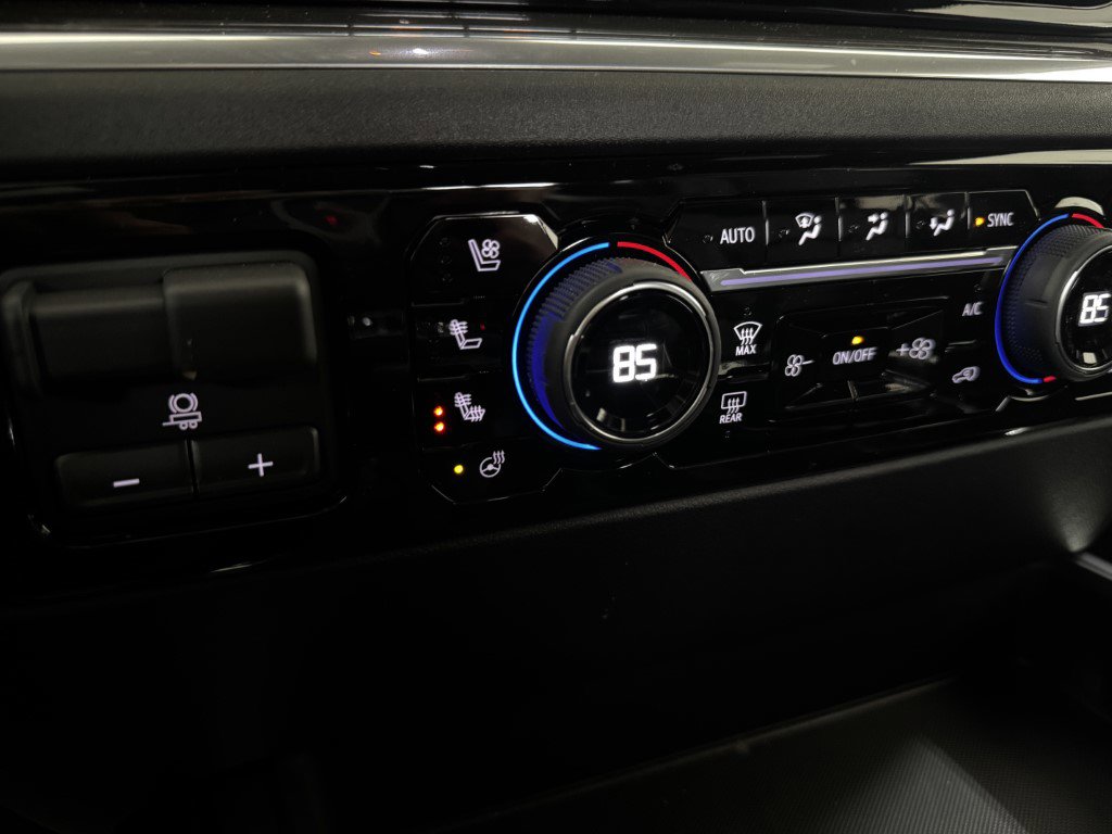New 2026 Chevrolet Silverado 1500 High Country image 38