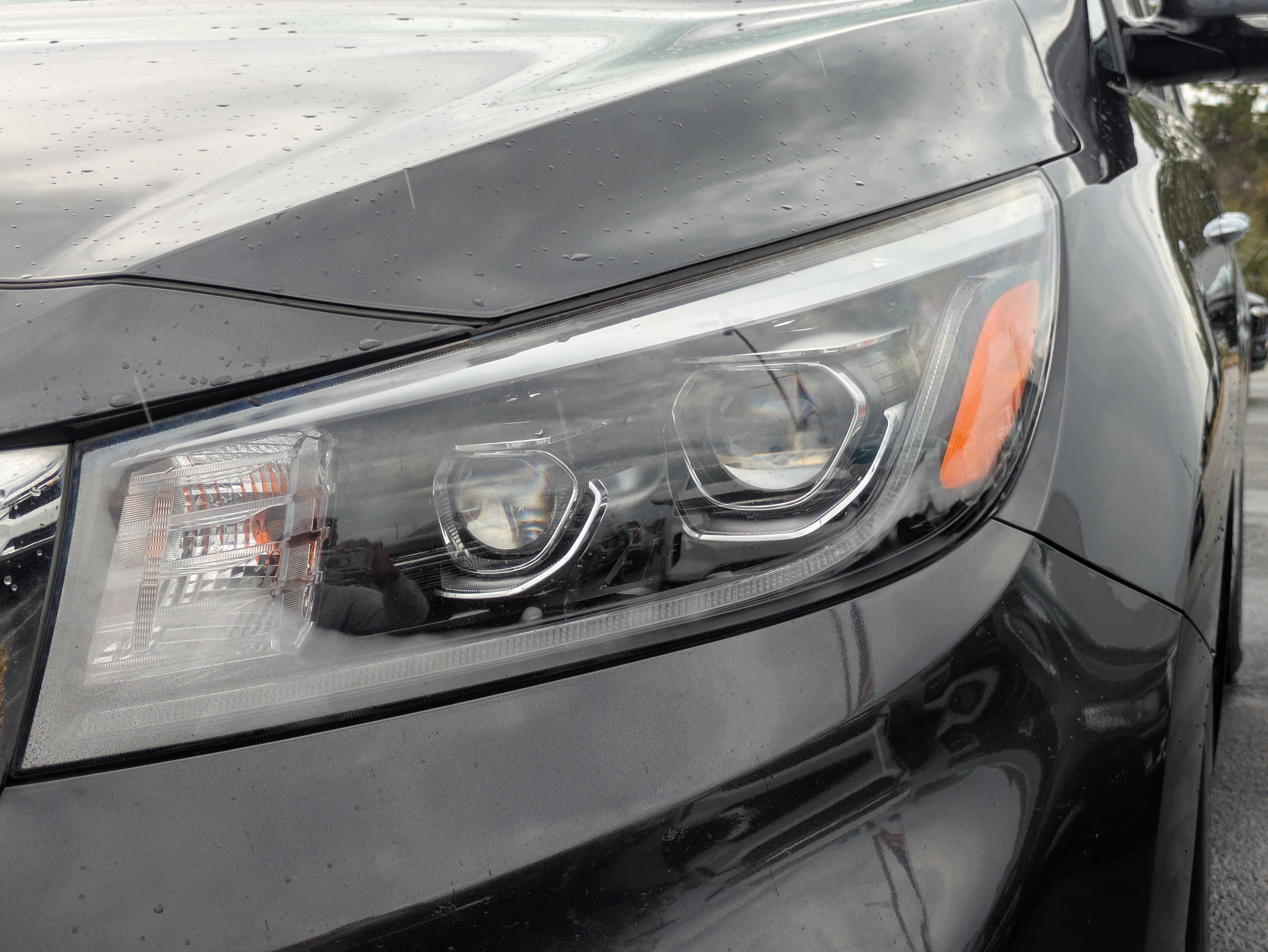 Used 2020 Kia Sedona SX image 35