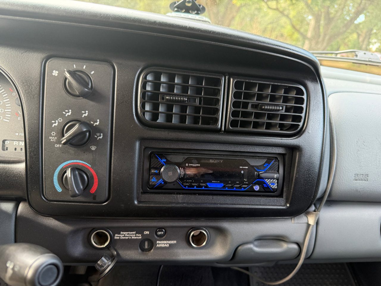 Used 1999 Dodge Dakota Sport image 33