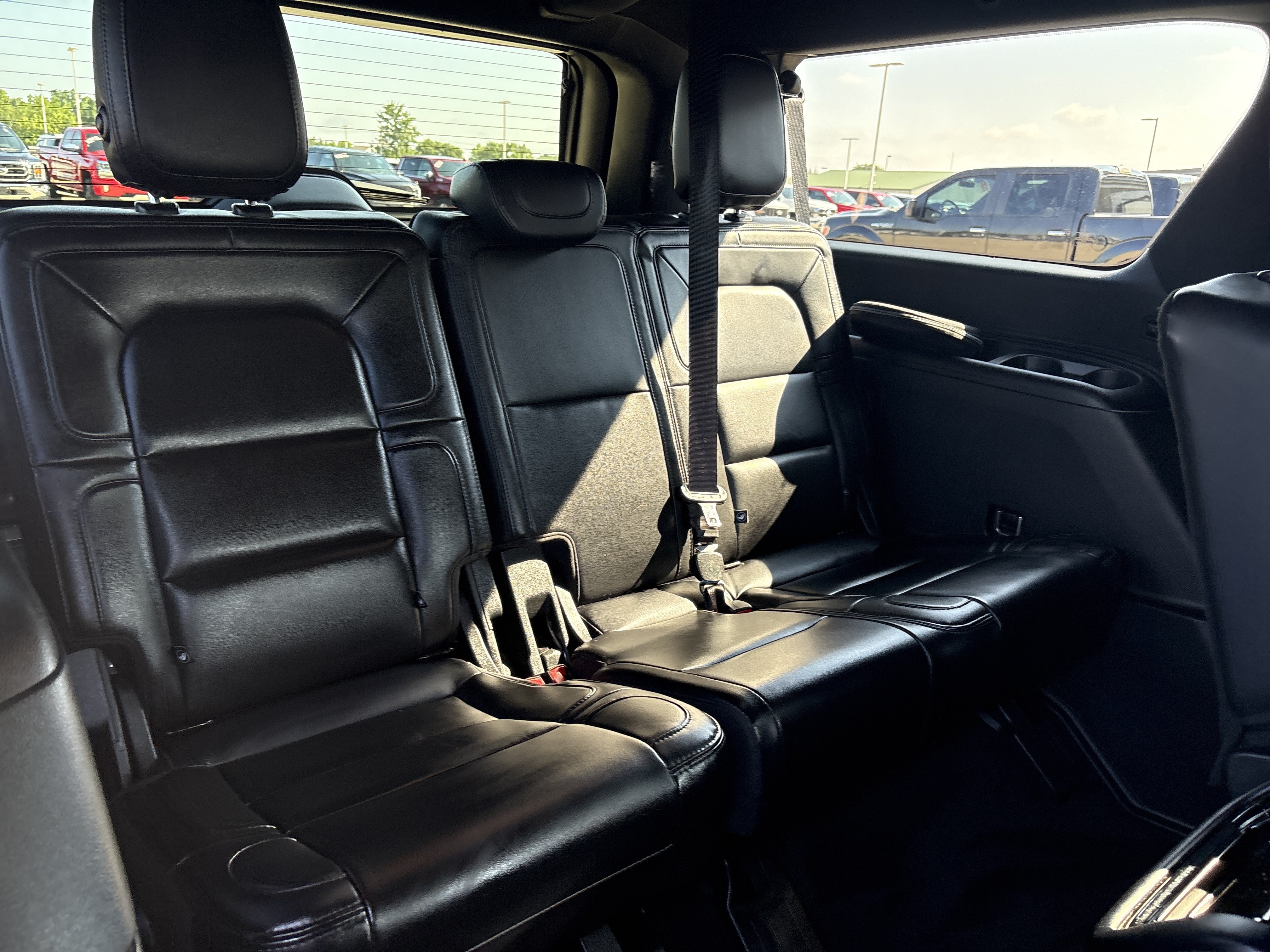 Used 2021 Lincoln Navigator L Reserve w/ Luxury Package AWD/4WD image 8