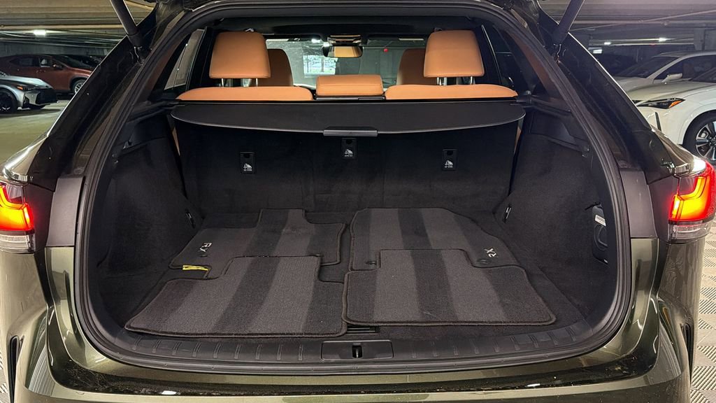 Used 2024 Lexus RX 350 Premium image 14