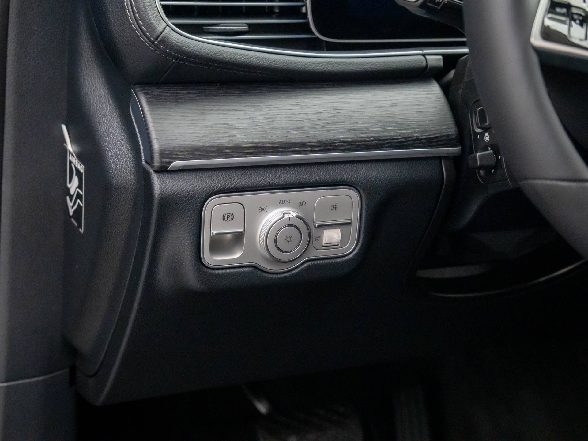New 2026 Mercedes-Benz GLS 450 4MATIC image 19