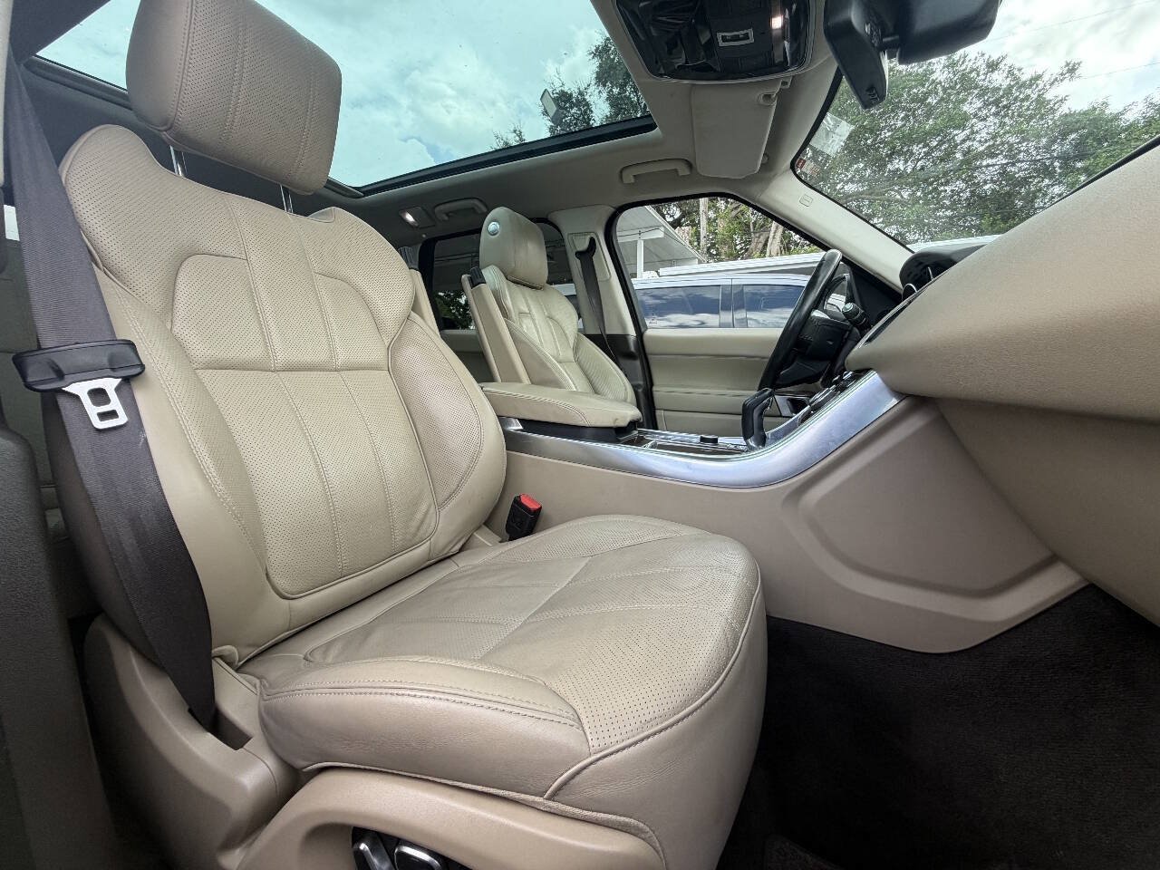Used 2015 Land Rover Range Rover Sport HSE AWD/4WD image 38