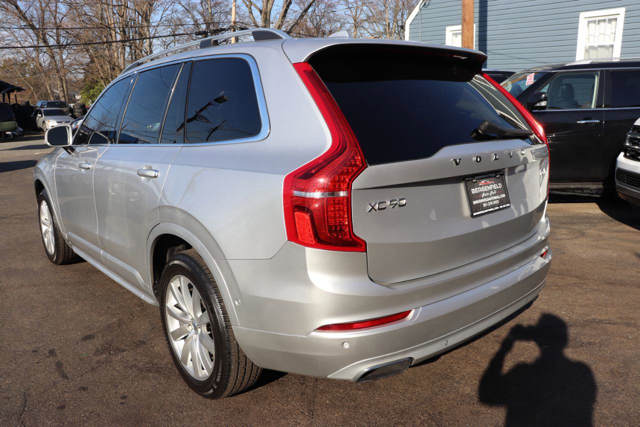 Used 2016 Volvo XC90 T6 Momentum image 3