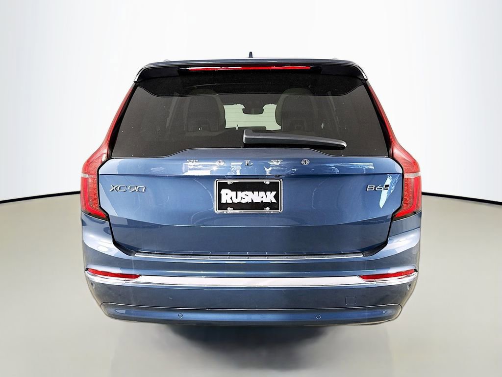 New 2026 Volvo XC90 B6 Plus w/ Protection Package Premier image 6