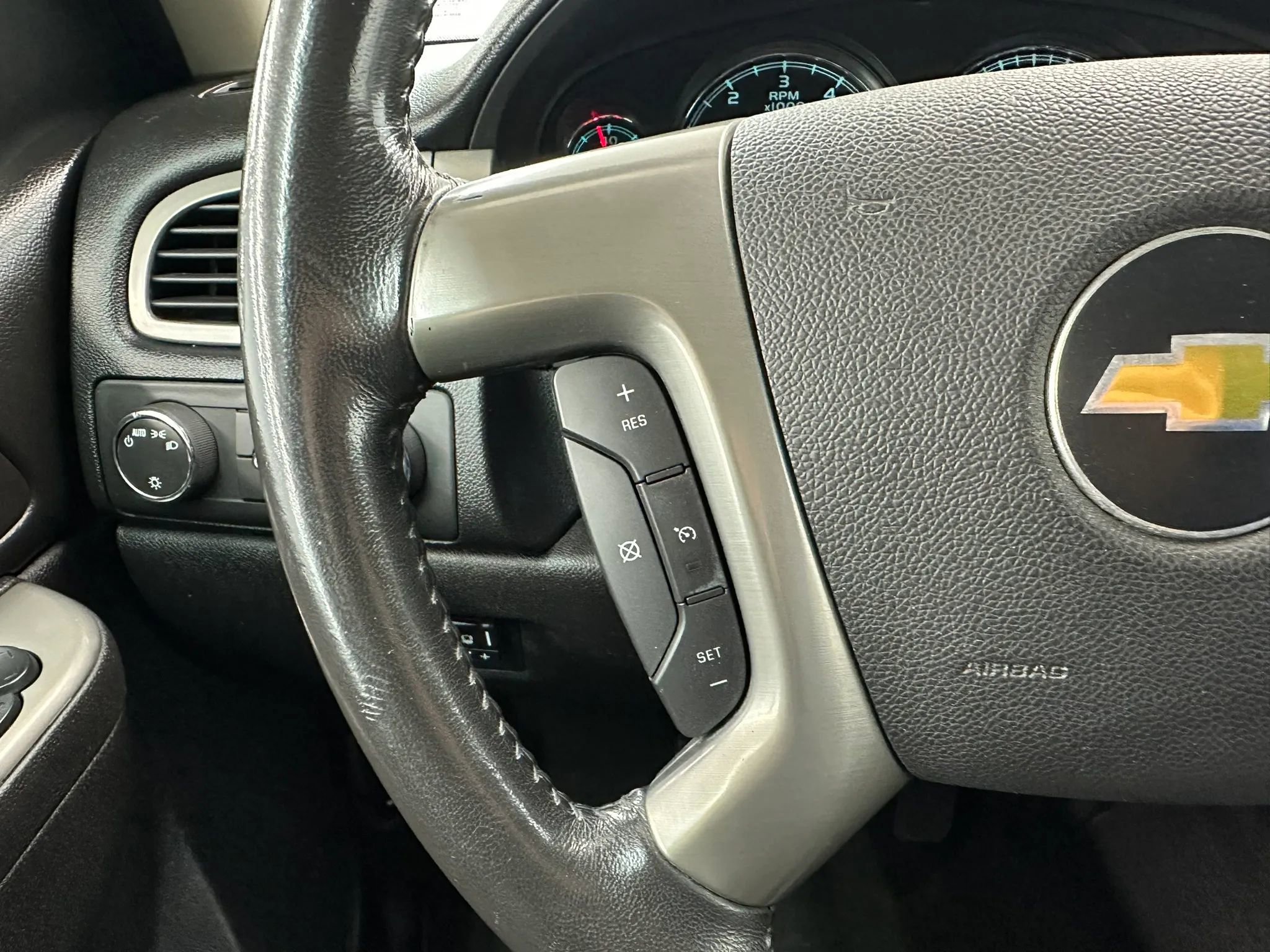 Used 2012 Chevrolet Silverado 1500 LTZ AWD/4WD image 22