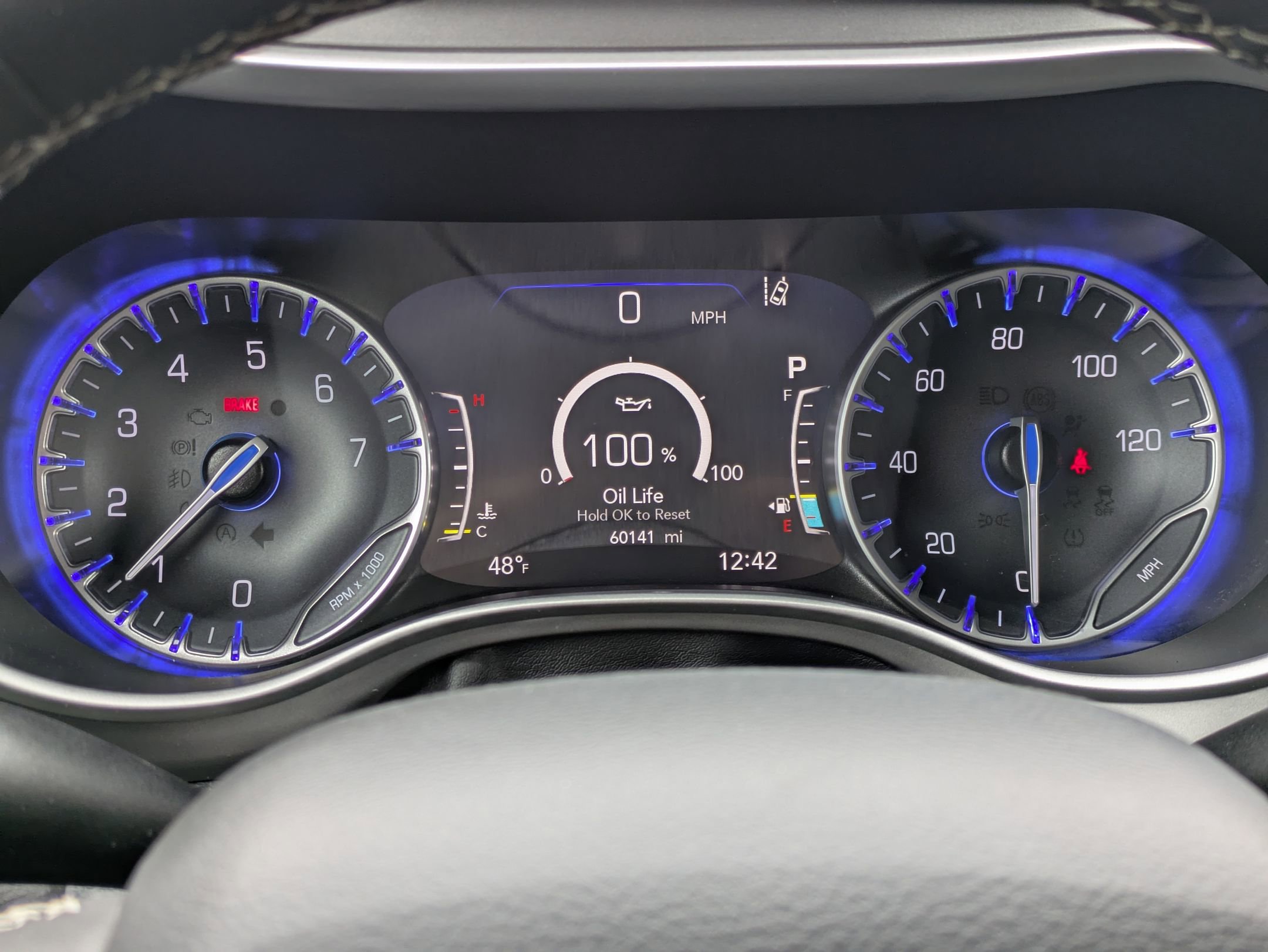 Used 2025 Chrysler Pacifica Select image 22