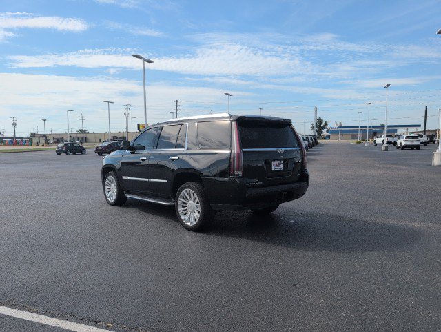 Used 2019 Cadillac Escalade Luxury AWD/4WD image 5