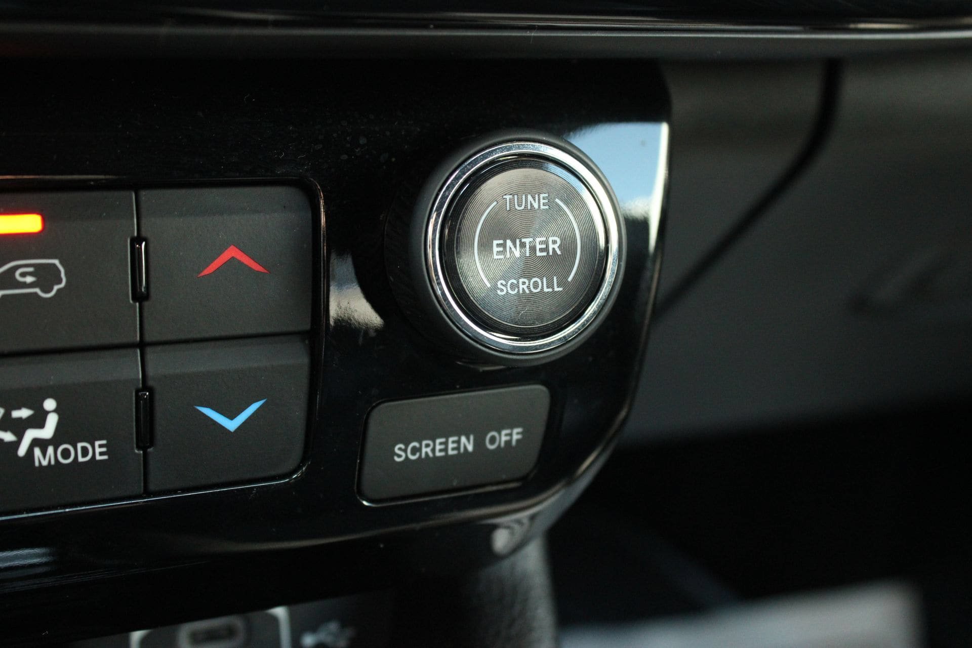 Used 2023 Jeep Compass Trailhawk AWD/4WD image 48